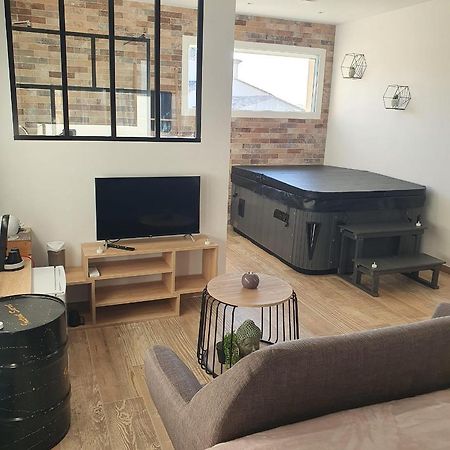Instant Secret Bed & Breakfast Pourrieres ภายนอก รูปภาพ