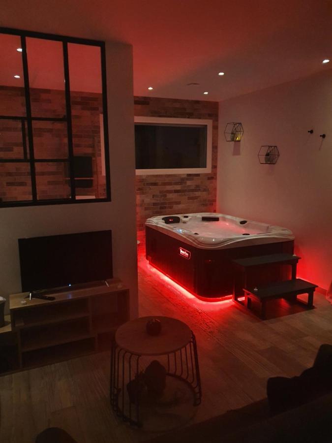 Instant Secret Bed & Breakfast Pourrieres ภายนอก รูปภาพ